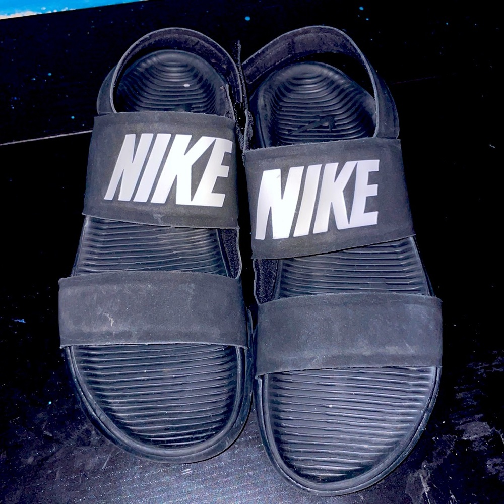 Nike Tanjun Sandals
